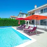 My Dalmatia - Vigo With Private Pool Apartman